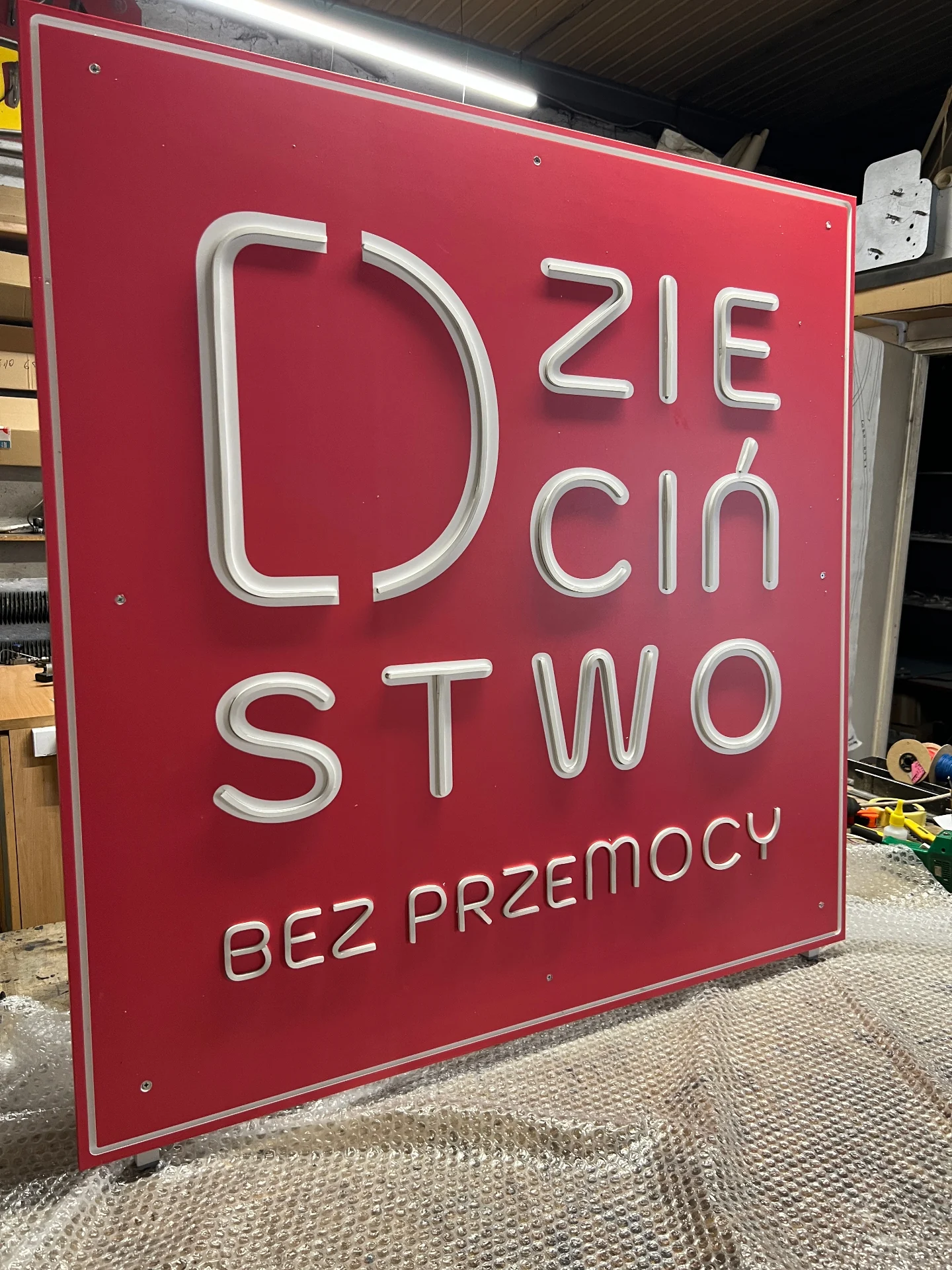 Dziecinstwo bez przemocy